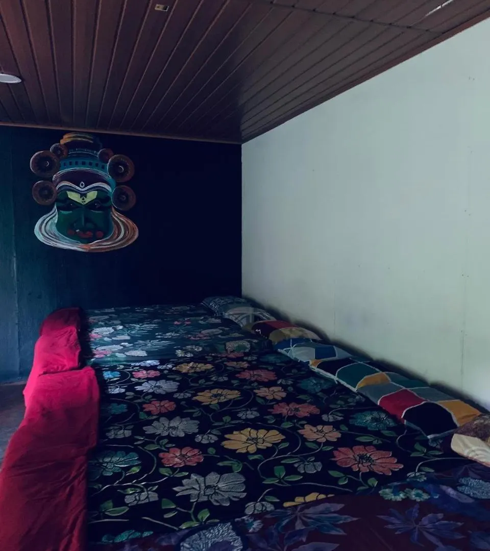 Triloka Dorm By The Offbeat Crew Villa Munnar